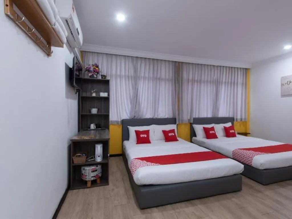Oyo 89398 Doorbellz Otel Kota Kinabalu 2*,