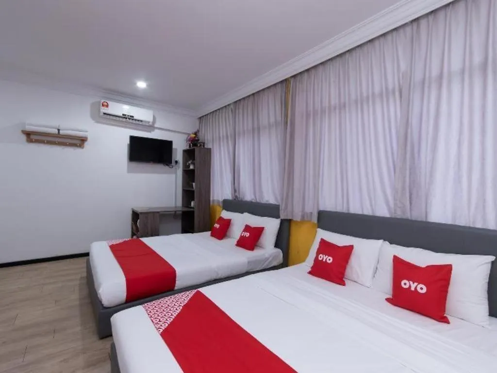 Oyo 89398 Doorbellz Otel Kota Kinabalu 2*,  Malezya