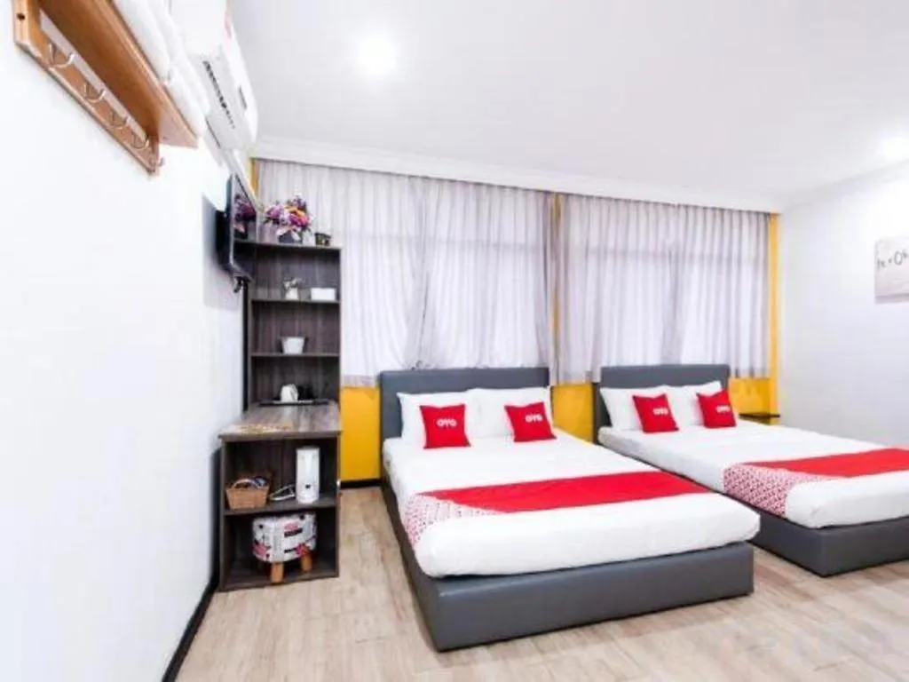 Oyo 89398 Doorbellz Otel Kota Kinabalu