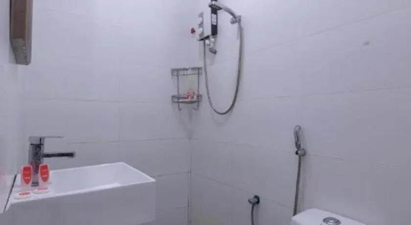 Oyo 89398 Doorbellz Otel Kota Kinabalu