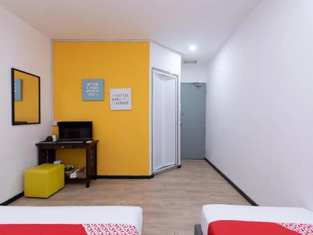 מלון קוטה קינבלו Oyo 89398 Doorbellz מלזיה